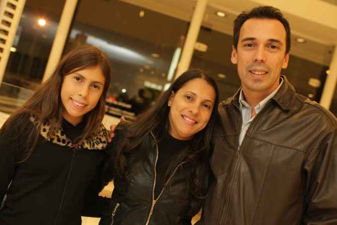 Jocemiro Silva com esposa Ana Lucia Malta e filha Ana Karolina Malta