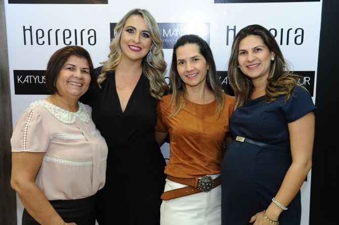 Foto 5- Ivete Marangoni, Katyuska Mansour, Ana Paula Marangoni e Renata Marangoni