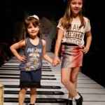 277850_584902_john_john_desfile_7547