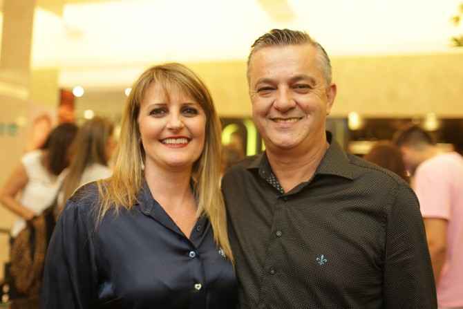 Empresários Simone Valcanaia Pereira e esposo Jorge Pereira