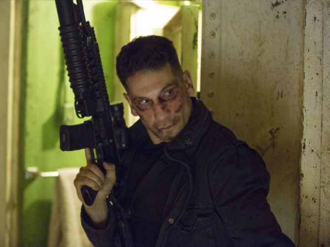 O personagem Frank Castle (vivido por Jon Bernthal) em cena da série 'Demolidor', da Netflix.