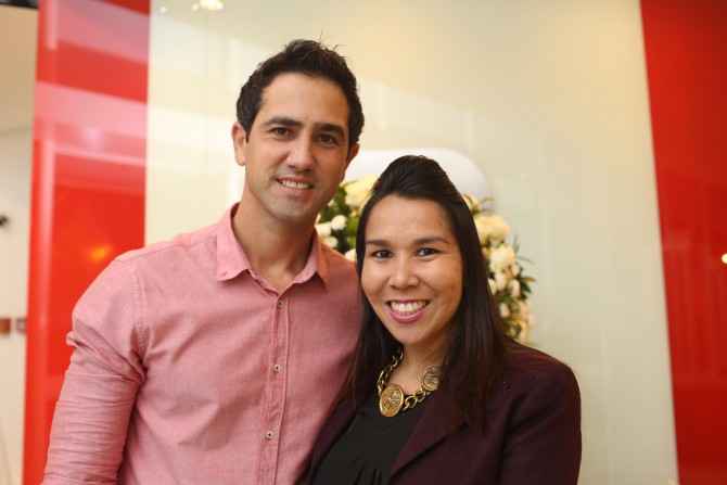 Os noivos Tatiana Yuri Alves Ota e Rafael Martin de Carvalho