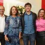 5- Celia de Oliveira, Gabriel, Helena e Rubens