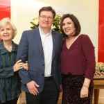 7- Dr. Edison Holzmann com a mãe Maria Eneida Fabian Holzmann e esposa Angela Holzmann