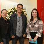 9- Dra. Katy Braun de Prado (esq) com Eduardo Souza eLilian Holsback