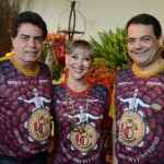 O casal Paulo Roberto de Souza e Ione Pinto e o secretário geral da OAB MS Marco Aurélio de Oliveira Rocha.