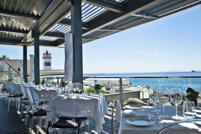 Hotel Farol - The Mix Restaurant Terrace (3)