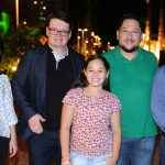 Katia Yamassaki, Diretor da Plaenge Edison Holzmann, Edson Kawamoto com a filha e Marcio Oshiro