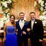 Noivos com seus pais Roberta Marinho Varela e Fábio Trad