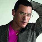 08_v_eye_luke_evans_cmyk