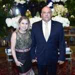 Em noite de festança, o casal Rosana e Danilo Costa.