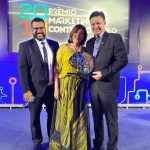 A equipe da MV Agência, Alexandre e Leiner Moralles, ao lado de Nereu Conzatti, diretor comercial da Todeschini.