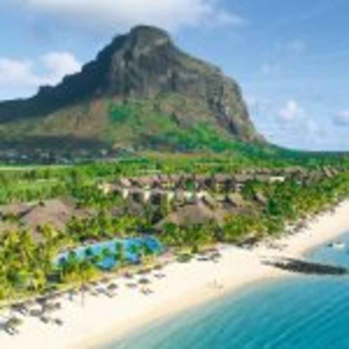 paradis-beachcomber-mauritius_1_aerial-view