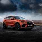 Jaguar F-PACE SVR – Atacama Orange – lateral 3