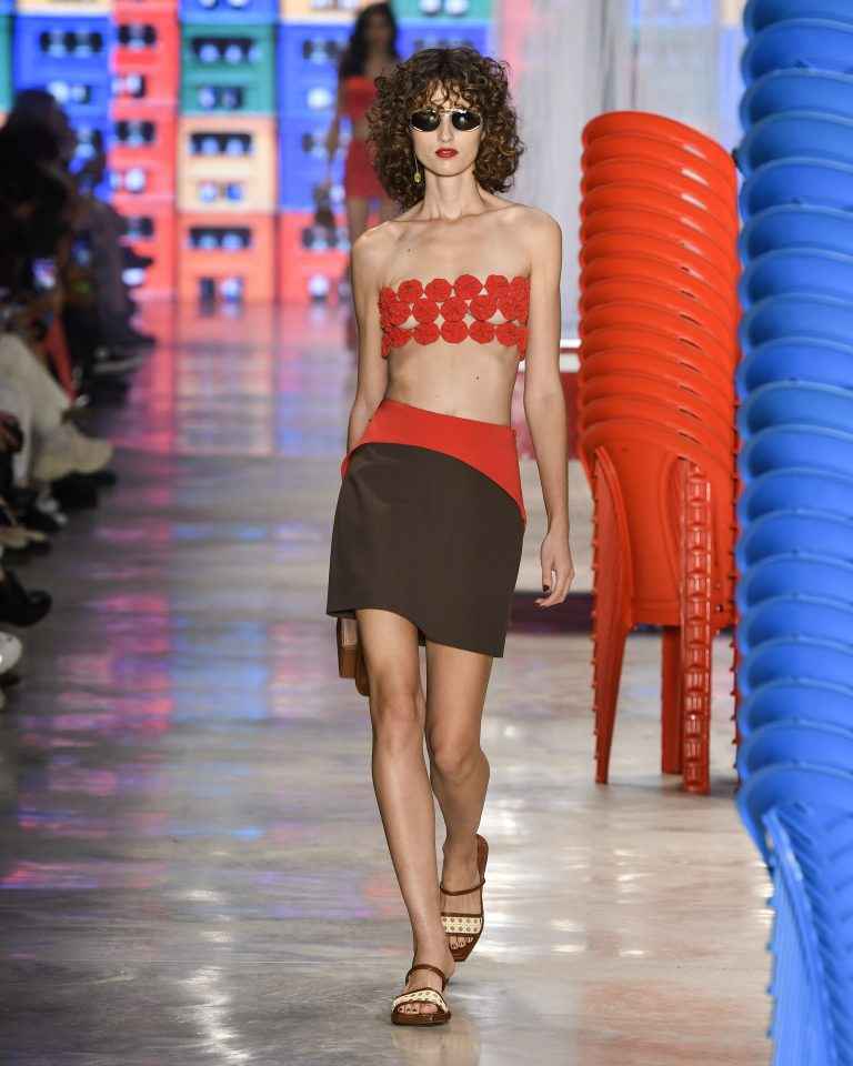 Linha sustentável de óculos na SPFW