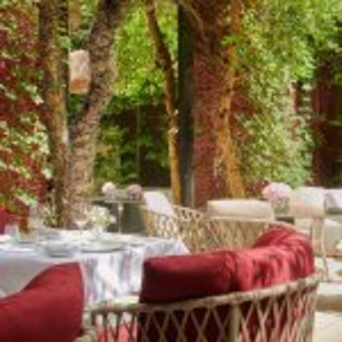 H.Lancaster – Patio 1