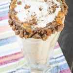Milk-shake-de-Biscoito-Recheado-Treloso-sabor-Chocolate
