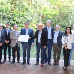 _Diretoria_da_Bracell_e_Liderancas_do_Governo_celebram_parceria_com_o_Compromisso_Um_Para_Um_-_F