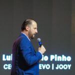 21F5A0A4-58D4-4A6A-B1C9-F931A081F08B