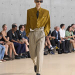 SAINT LAURENT_FASHION_SHOW_MEN_SUMMER26_RUNWAY_08_HR