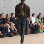 SAINT LAURENT_FASHION_SHOW_MEN_SUMMER26_RUNWAY_09_HR