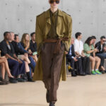 SAINT LAURENT_FASHION_SHOW_MEN_SUMMER26_RUNWAY_26_HR