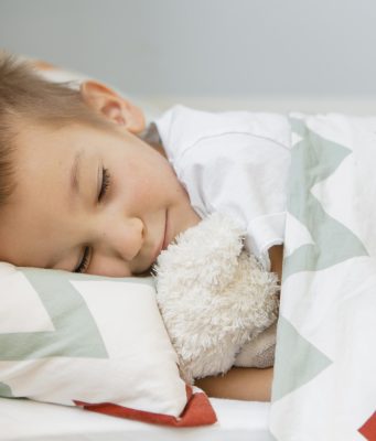 Ronco infantil: sinais de alerta para os pais