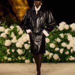 SAINT LAURENT_FASHION_SHOW_WOMAN_SUMMER26_RUNWAY_02_LR