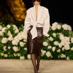 SAINT LAURENT_FASHION_SHOW_WOMAN_SUMMER26_RUNWAY_05_LR