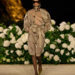 SAINT LAURENT_FASHION_SHOW_WOMAN_SUMMER26_RUNWAY_23_LR