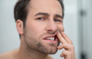 Mitos e verdades sobre manchas nos dentes