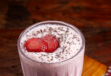 Receita Smoothie de Morango com Trigo e Chia