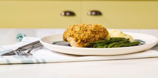 Segredo do Sabor: Sobrecoxa de Frango com Crosta de Gergelim