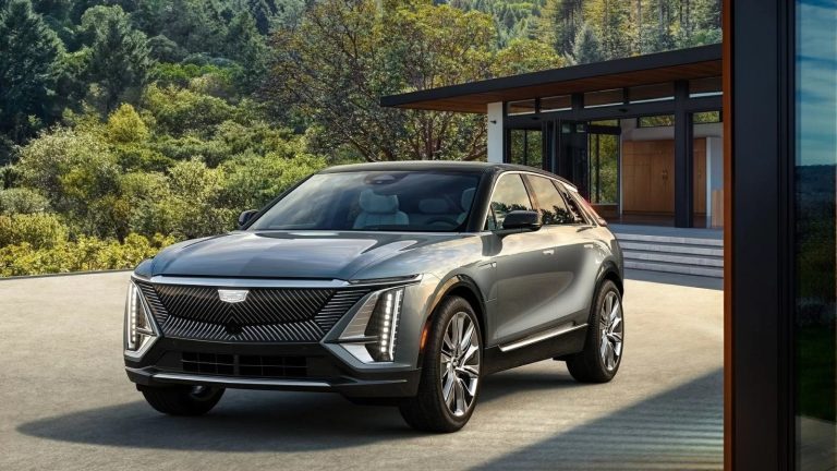 Cadillac estreia em solo brasileiro