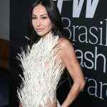 Sabrina Sato_Easy-Resize.com (1)