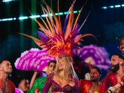 Cantora Karol G estreia turnê mundial em Chicago
