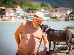 O poder dos animais de estimação na terceira idade