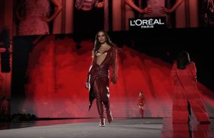 Paris Fashion Week: a trajetória de Taís Araújo e Anitta no Le Défilé